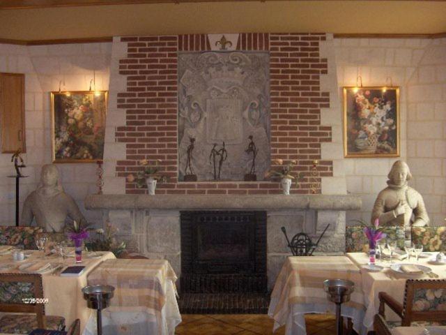 Chateau La Tour Du Roy Vervins Экстерьер фото